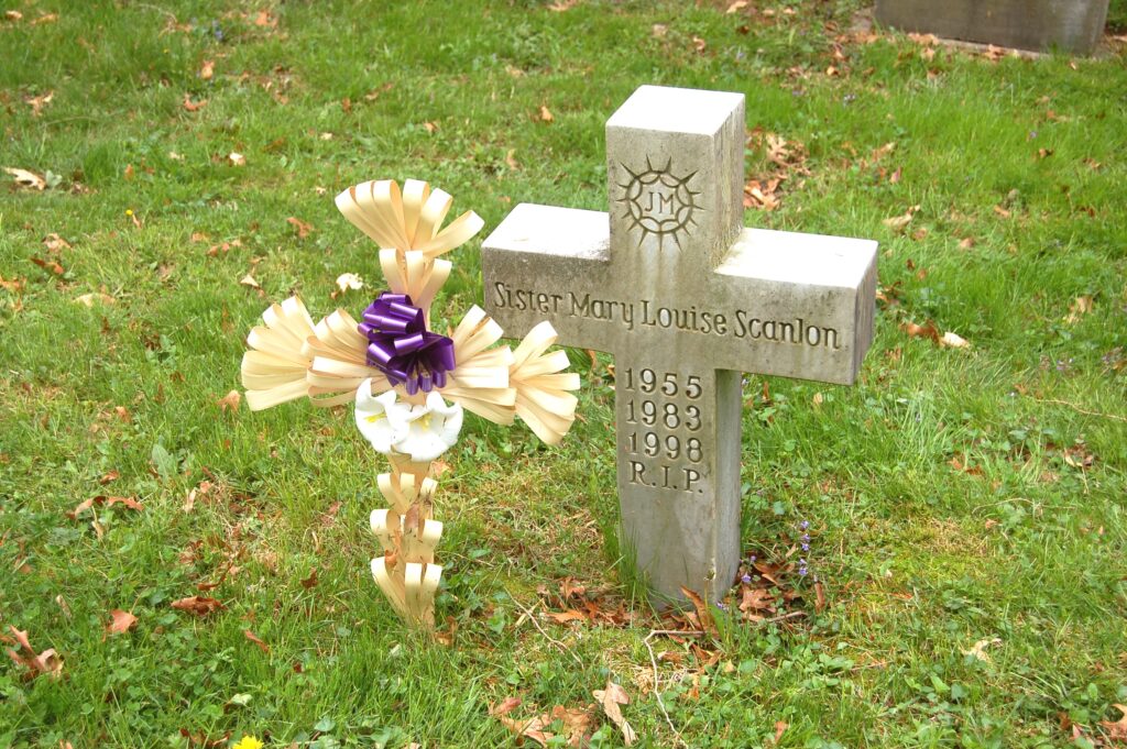 Lápida de Hna. Mary Scanlon, RJM