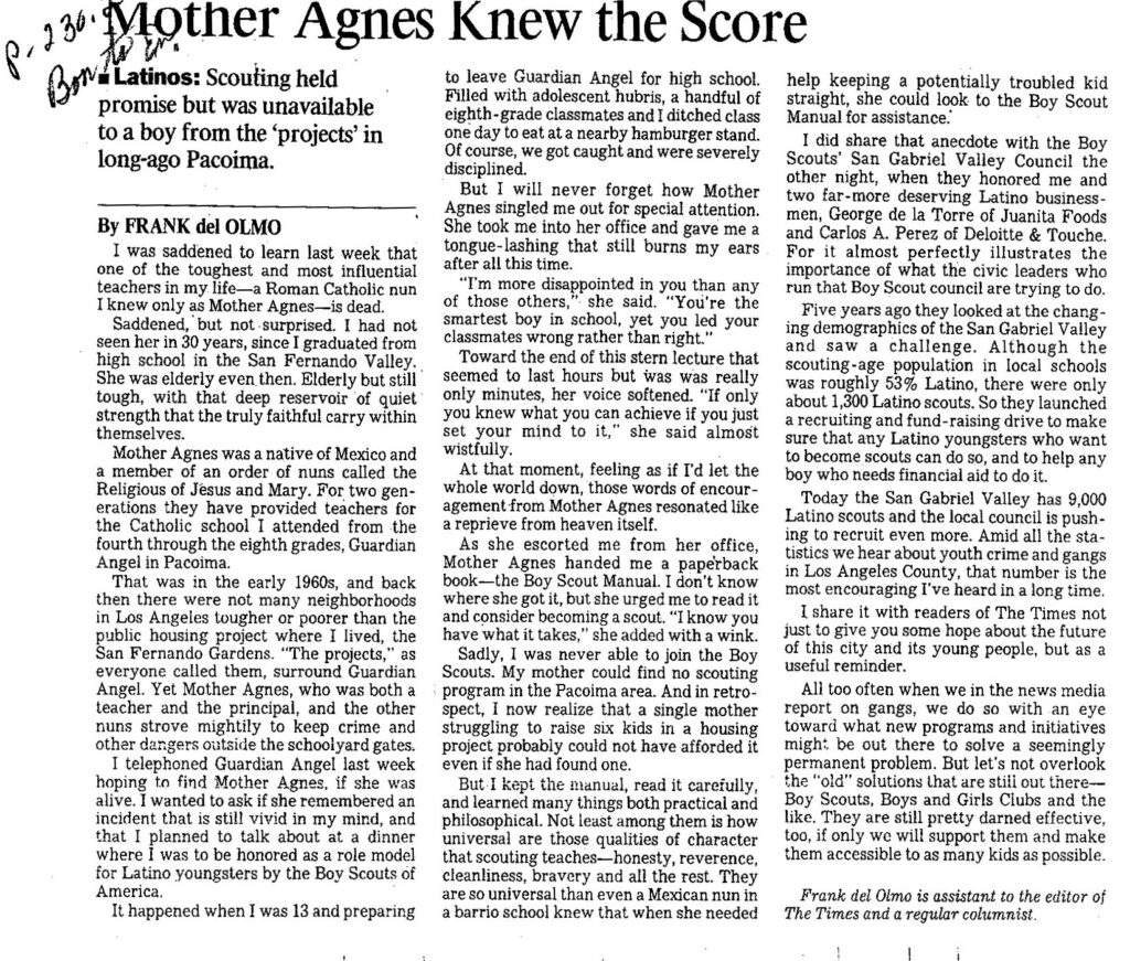 Columna de Los Angeles Times de 1982 que menciona la muerte de la Madre Agnes Delgado.
